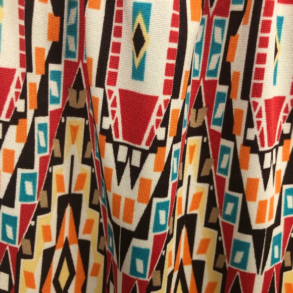 Aztec top - Picture 2 of 3